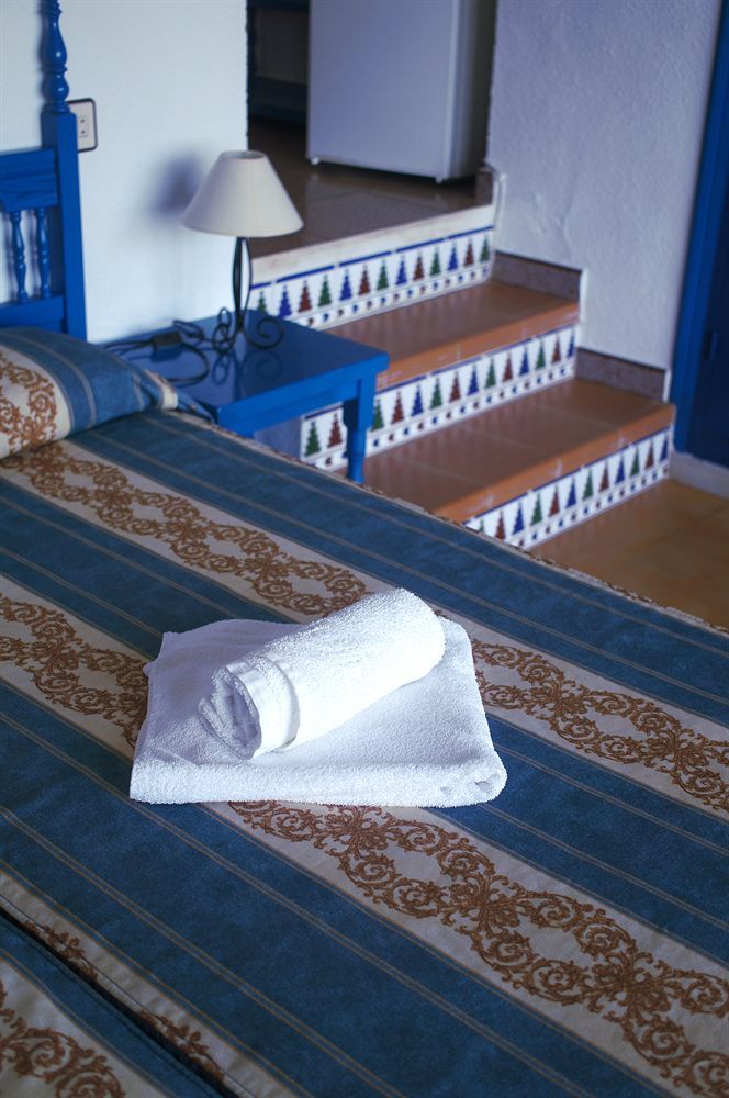 Hotel Calypso Сан-Хуан-де-лос-Террерос Экстерьер фото